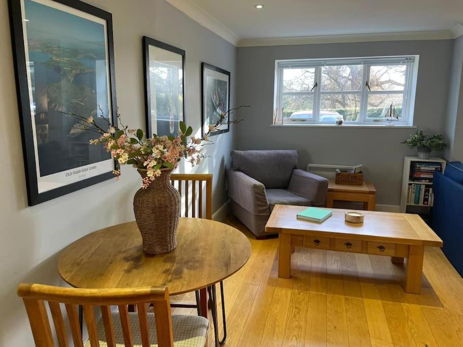 Brook House Apartment Bunbury ภายนอก รูปภาพ